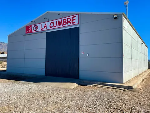 Autos La Cumbre fachada de la empresa